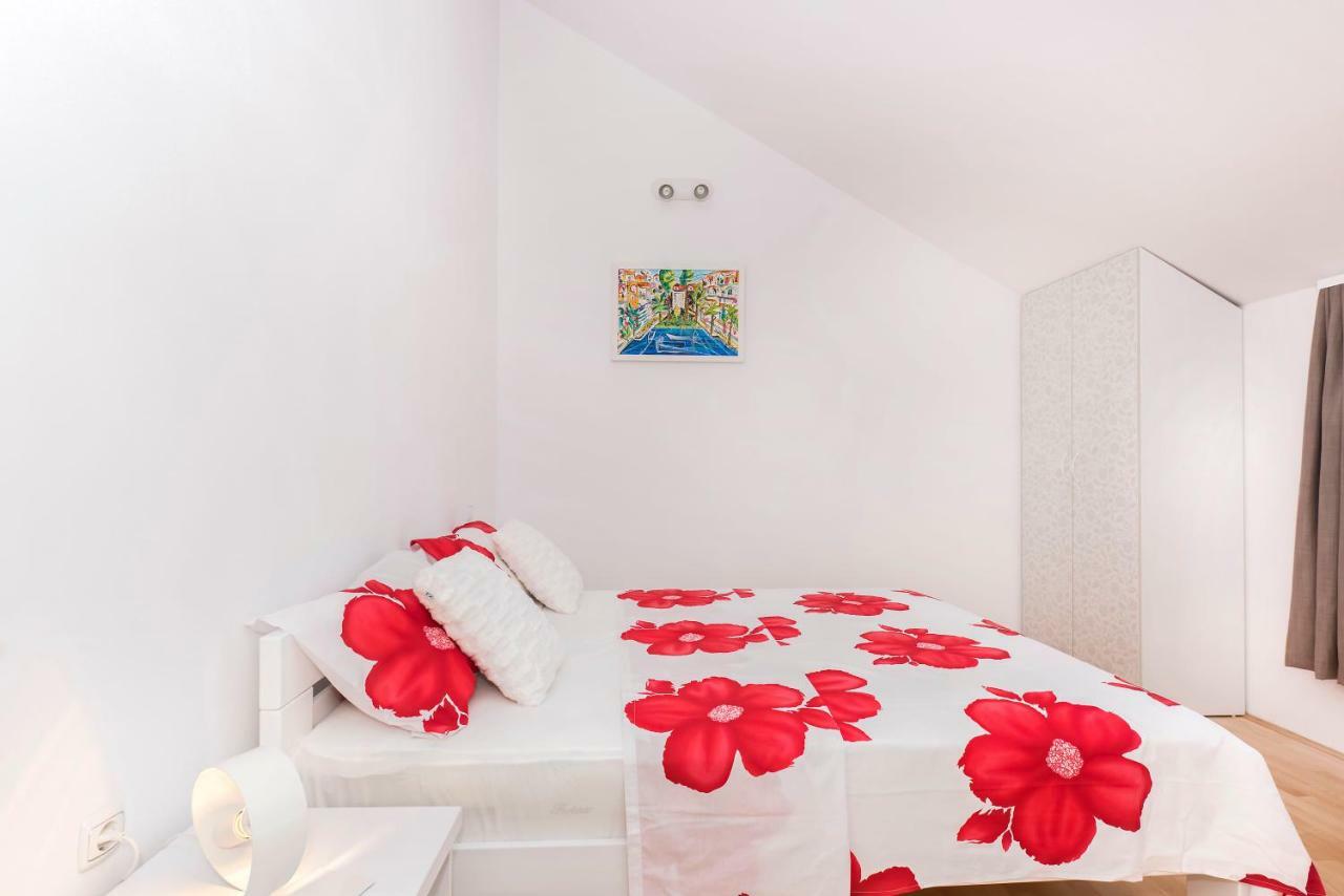 Apartman Kurika Sibenik Exterior photo
